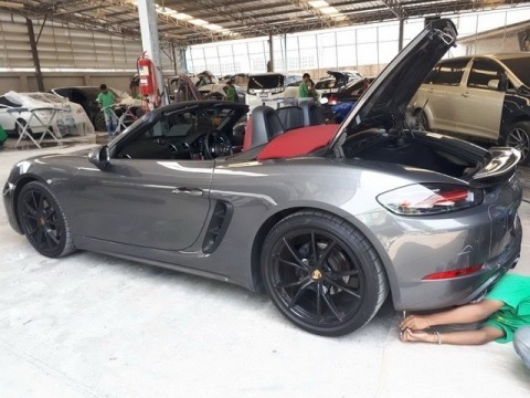 ซ่อมสีและตัวถัง Phorsche